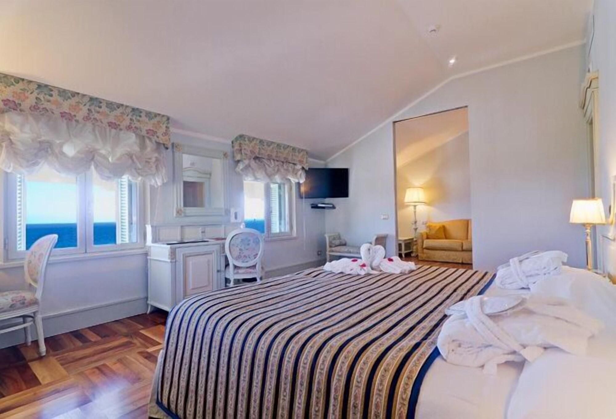 Hotel De Paris San Remo Kültér fotó