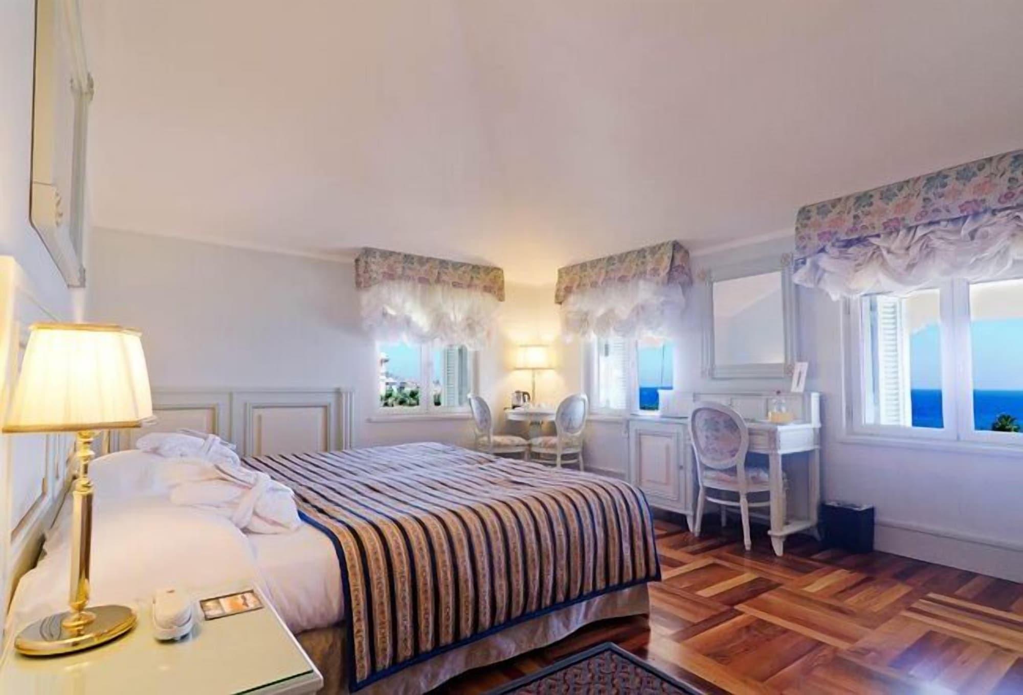 Hotel De Paris San Remo Kültér fotó