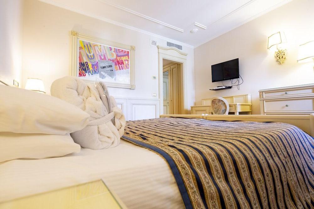 Hotel De Paris San Remo Kültér fotó
